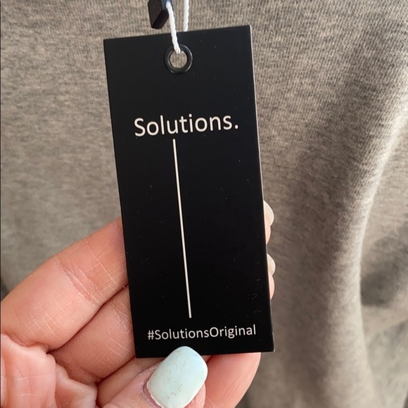 New Grey Ruffled Sleeve sweatshirt Short Mini Dress Size Large Nordstrom - Picture 5 of 5